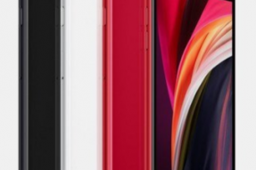 苹果因“iPhone现红绿双色屏”登上微博热搜