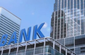 华夏博雅2021财年净亏损为125万美元，同比盈转亏