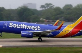 美国西南航空取消了约三分之二的航班