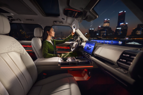   至 前所未至!纵横G700全球上市32.99万元起,开启中国豪华越野新时代!   至 前所未至!纵横G700全球上市32.99万元起,开启中国豪华越野新时代!